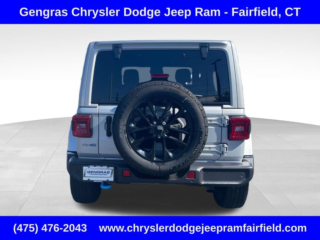 Certified 2024 Jeep Wrangler Unlimited Sahara w/ Technology Group AWD/4WD image 6