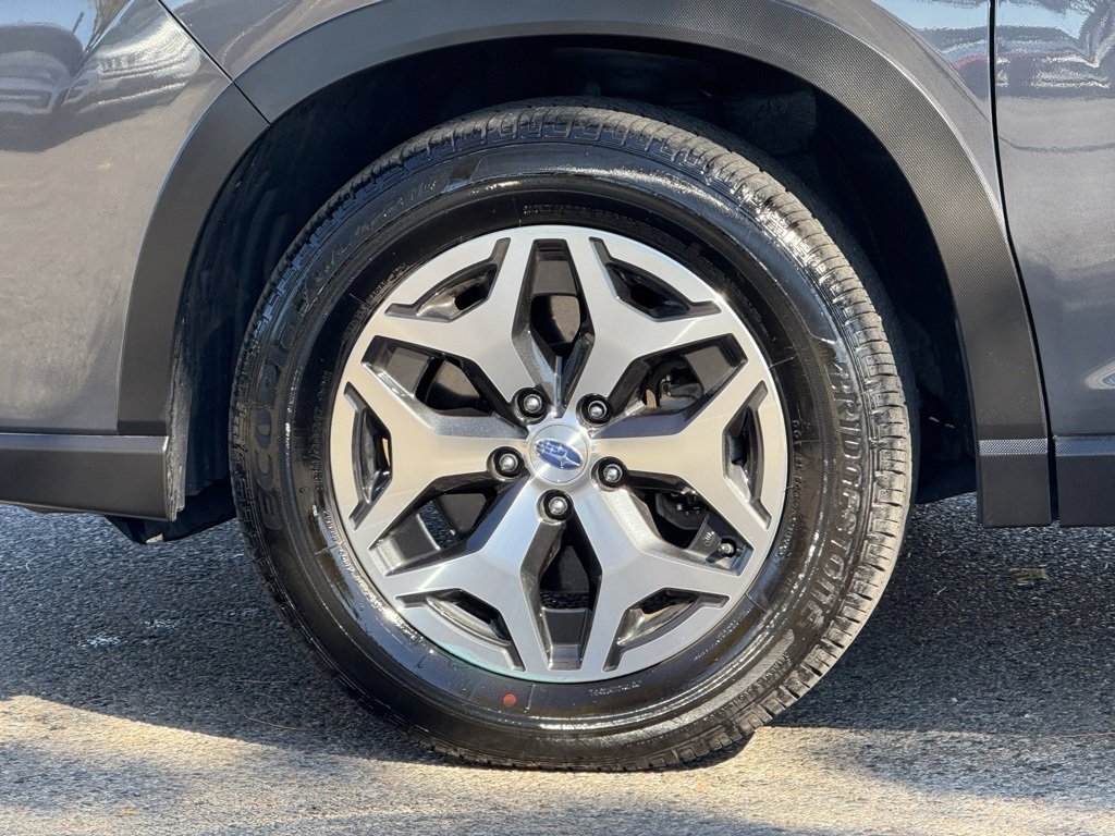 Certified 2023 Subaru Forester Premium image 10