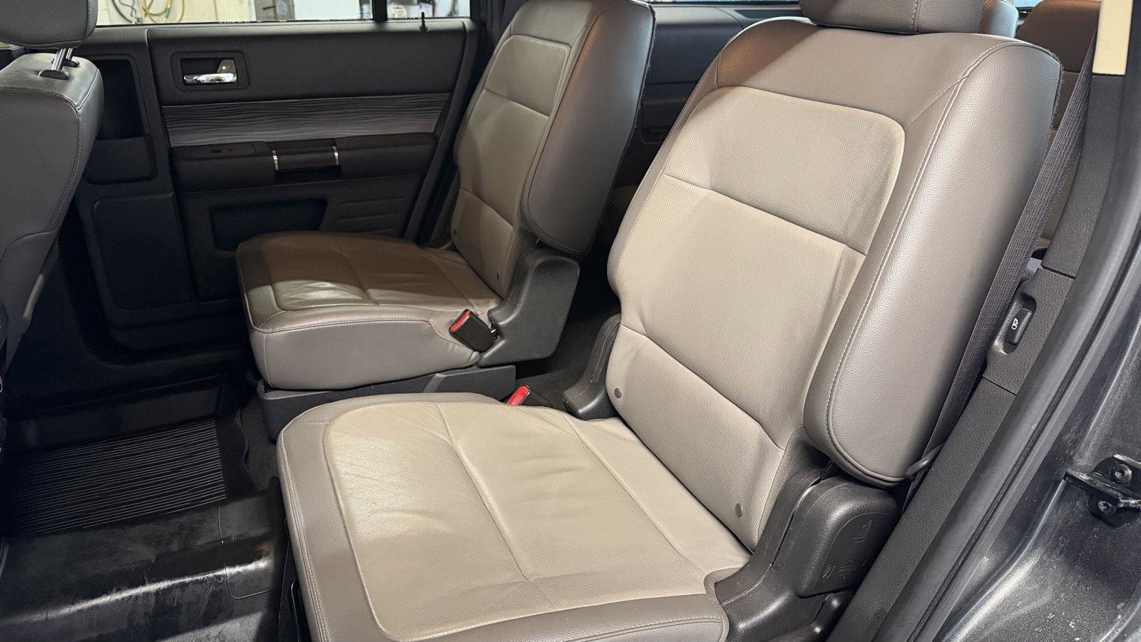 Used 2019 Ford Flex SEL w/ Equipment Group 202A image 23