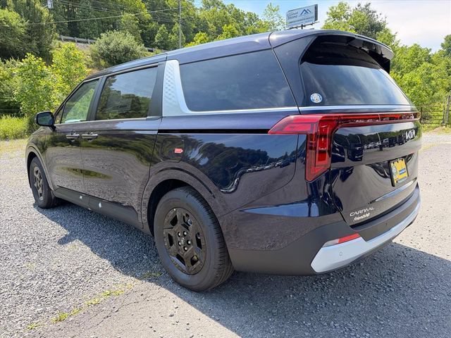 New 2026 Kia Carnival FWD image 5