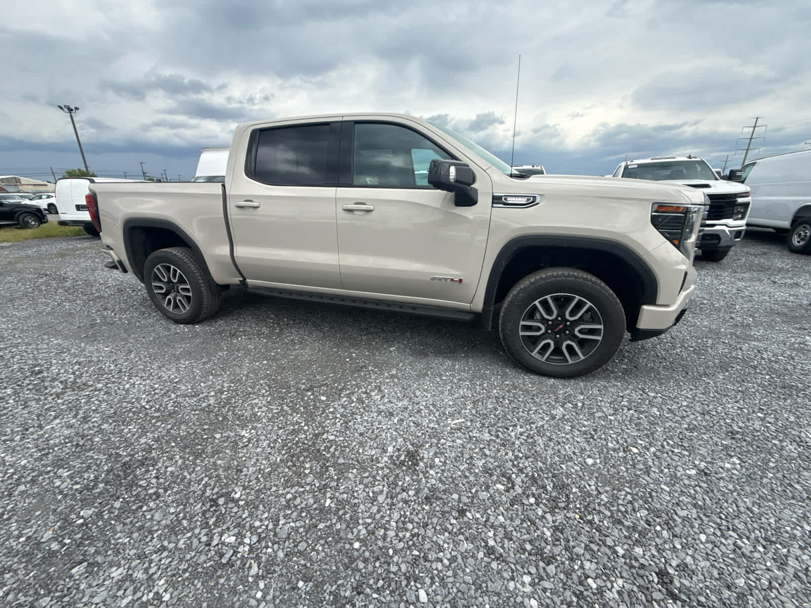 New 2026 GMC Sierra 1500 AT4 w/ AT4 Premium Package AWD/4WD image 19