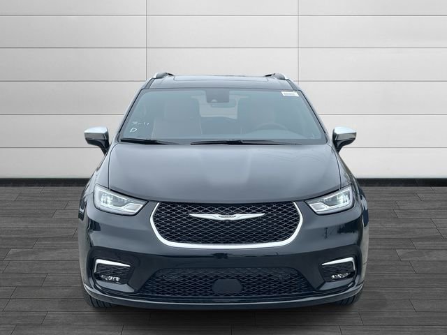 New 2026 Chrysler Pacifica Pinnacle image 8