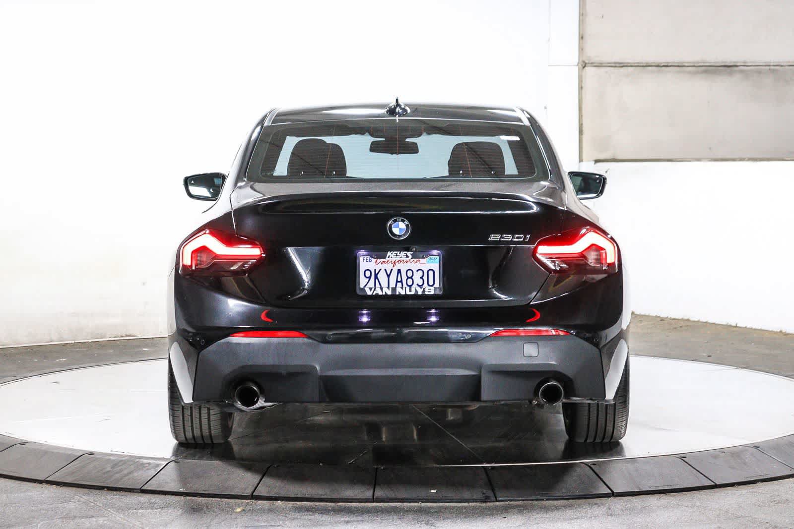 Used 2022 BMW 230i Coupe w/ Convenience Package RWD image 3