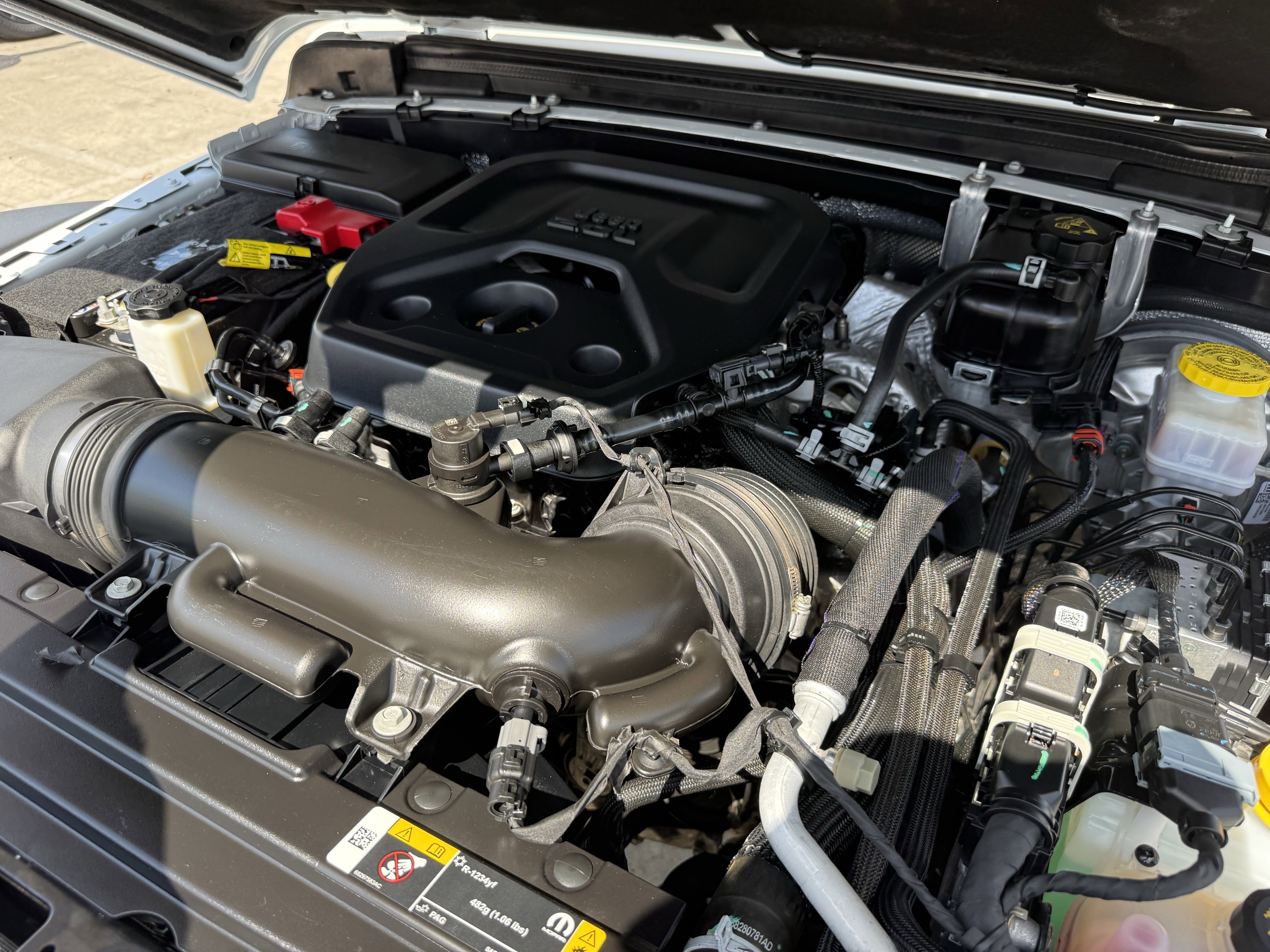 Used 2025 Jeep Wrangler Unlimited Rubicon image 32