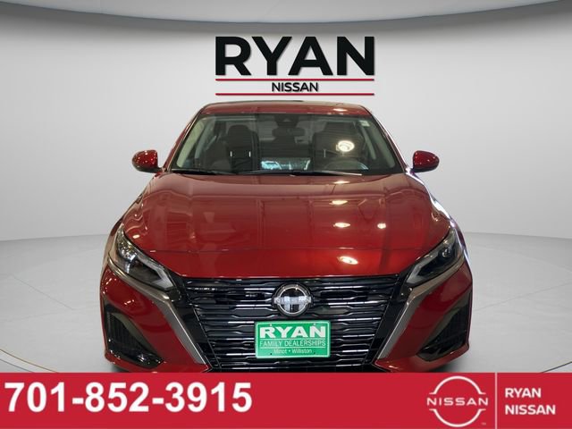 New 2026 Nissan Altima 2.5 SV w/ SV Special Edition Package AWD/4WD image 5
