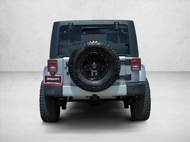 Used 2015 Jeep Wrangler Unlimited Sahara w/ Connectivity Group image 7