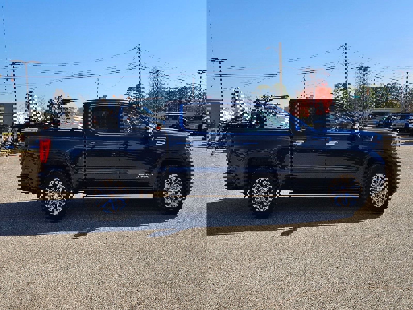 Used 2022 GMC Sierra 1500 Denali w/ Denali Carbonpro Edition image 7