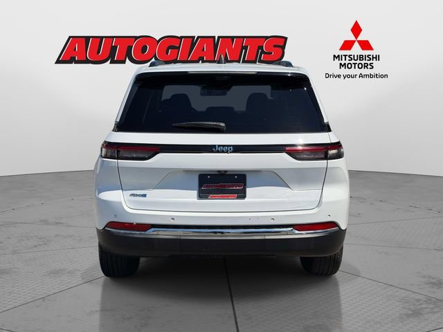 Used 2022 Jeep Grand Cherokee Limited 4xe w/ Luxury Tech Group II AWD/4WD image 5