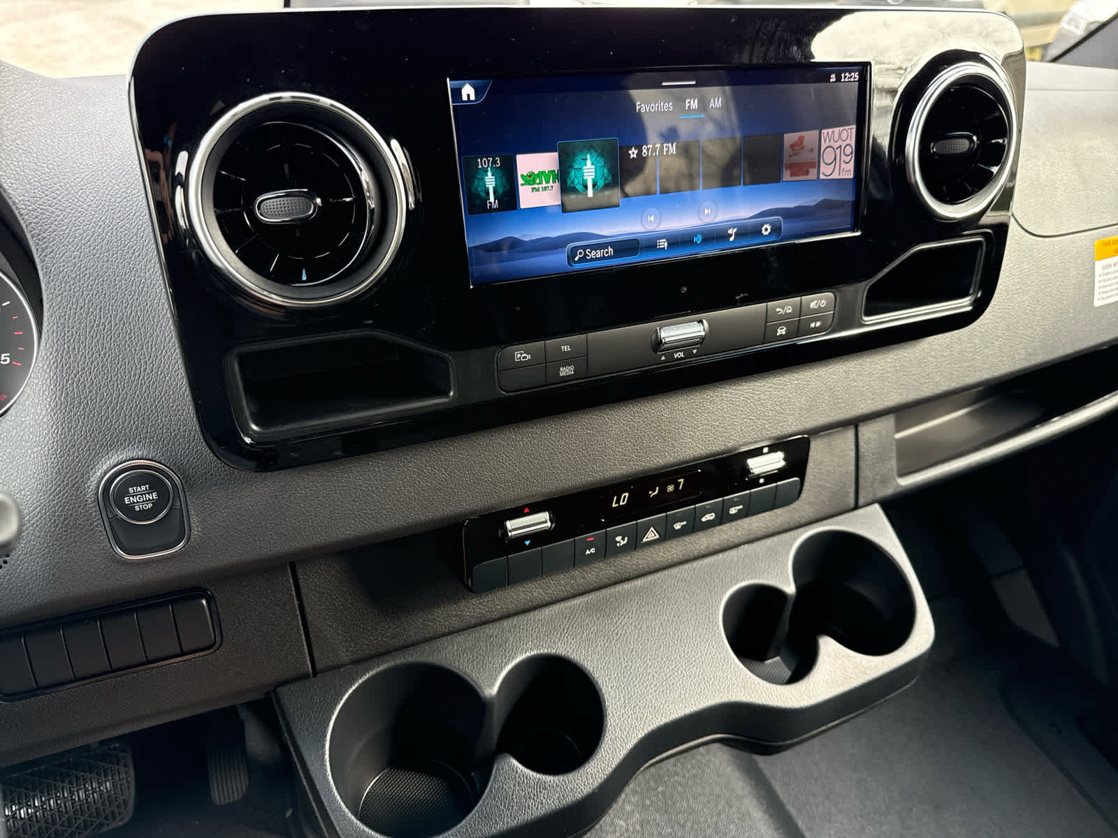 New 2026 Mercedes-Benz Sprinter 2500 image 14