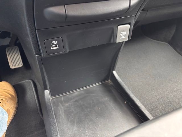 Used 2024 Honda Odyssey Sport image 25