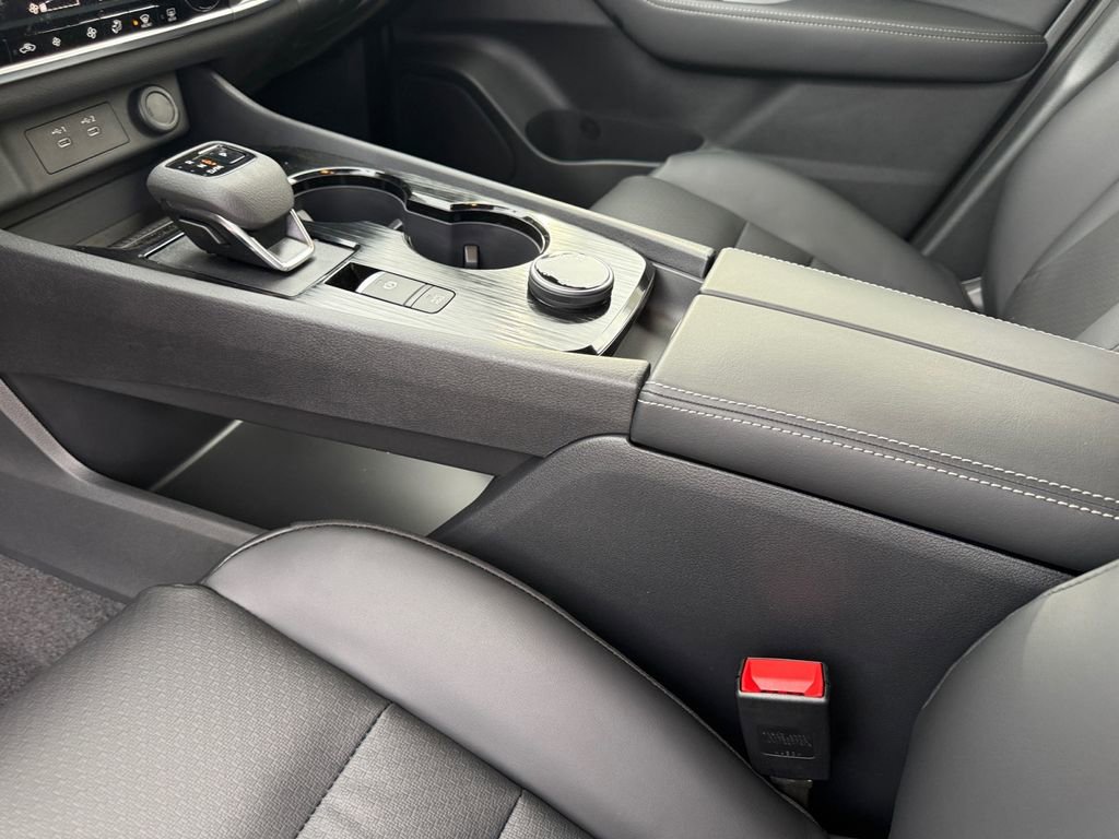 New 2026 Nissan Rogue SV image 19