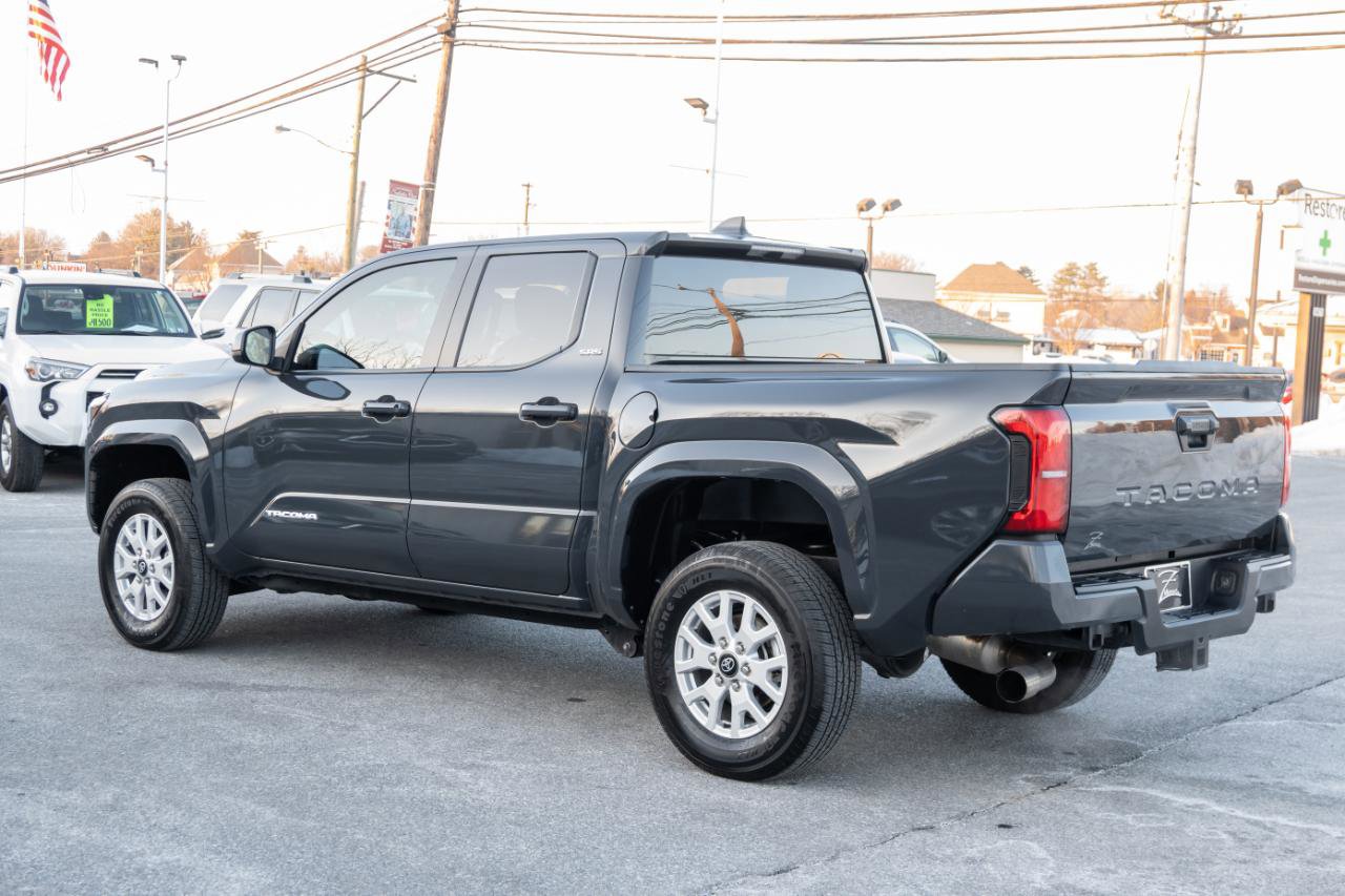 Used 2024 Toyota Tacoma SR5 RWD image 8
