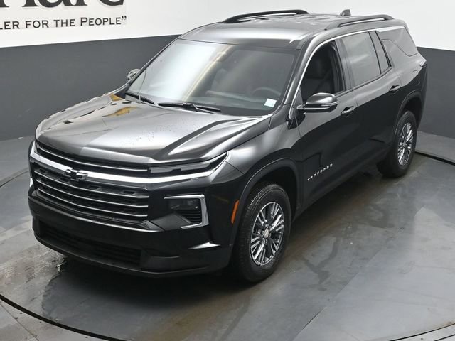 New 2026 Chevrolet Traverse LT w/ Driver Confidence Package AWD/4WD image 24