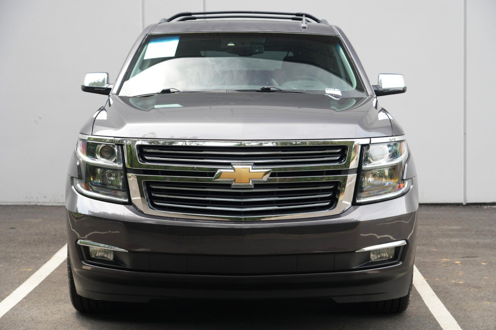 Used 2015 Chevrolet Suburban LTZ RWD image 51