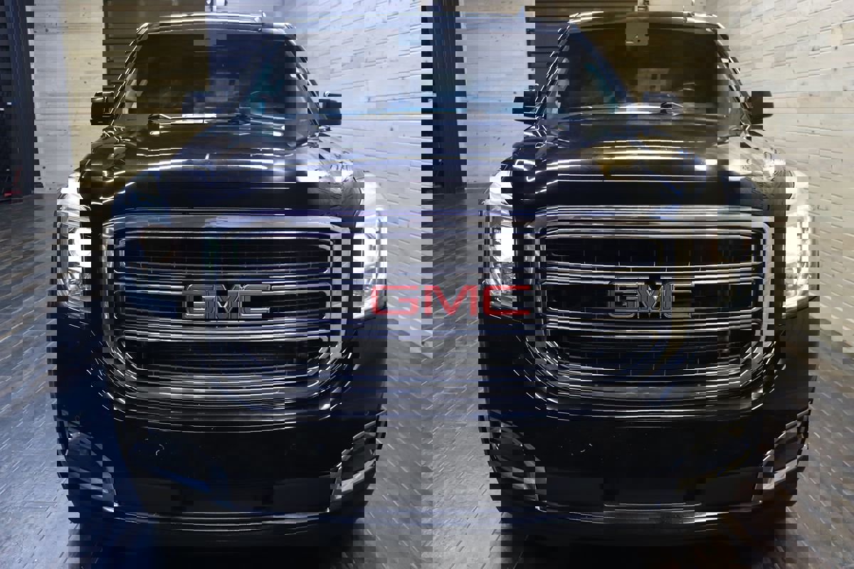 Used 2015 GMC Yukon SLT w/ HD Trailering Package image 7