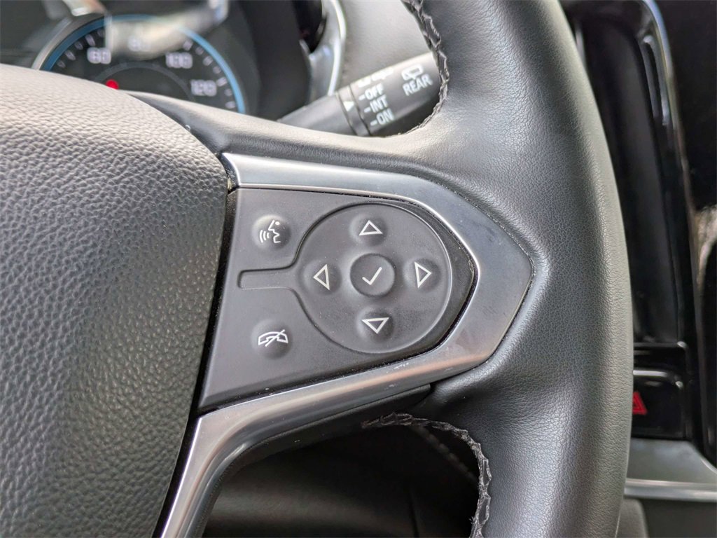 Used 2023 Chevrolet Traverse LT image 27