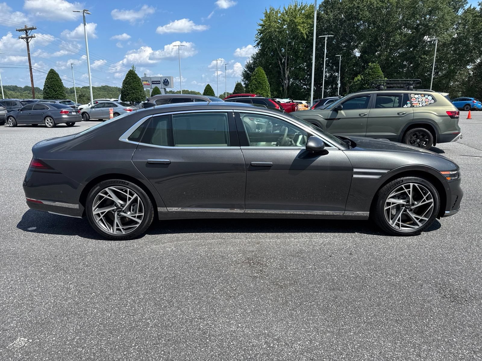 New 2026 Genesis G90 3.5T AWD/4WD image 8