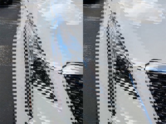 New 2025 Cadillac XT5 Premium Luxury w/ Technology Package image 9