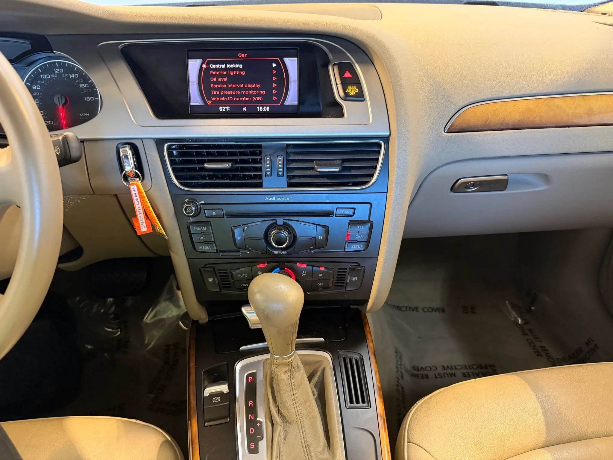 Used 2011 Audi A4 2.0T Premium FWD image 12