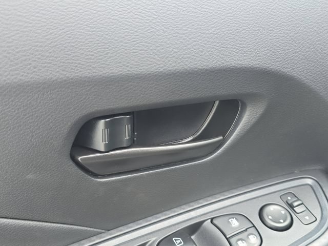 Used 2025 Nissan Versa S w/ Trunk Package FWD image 20
