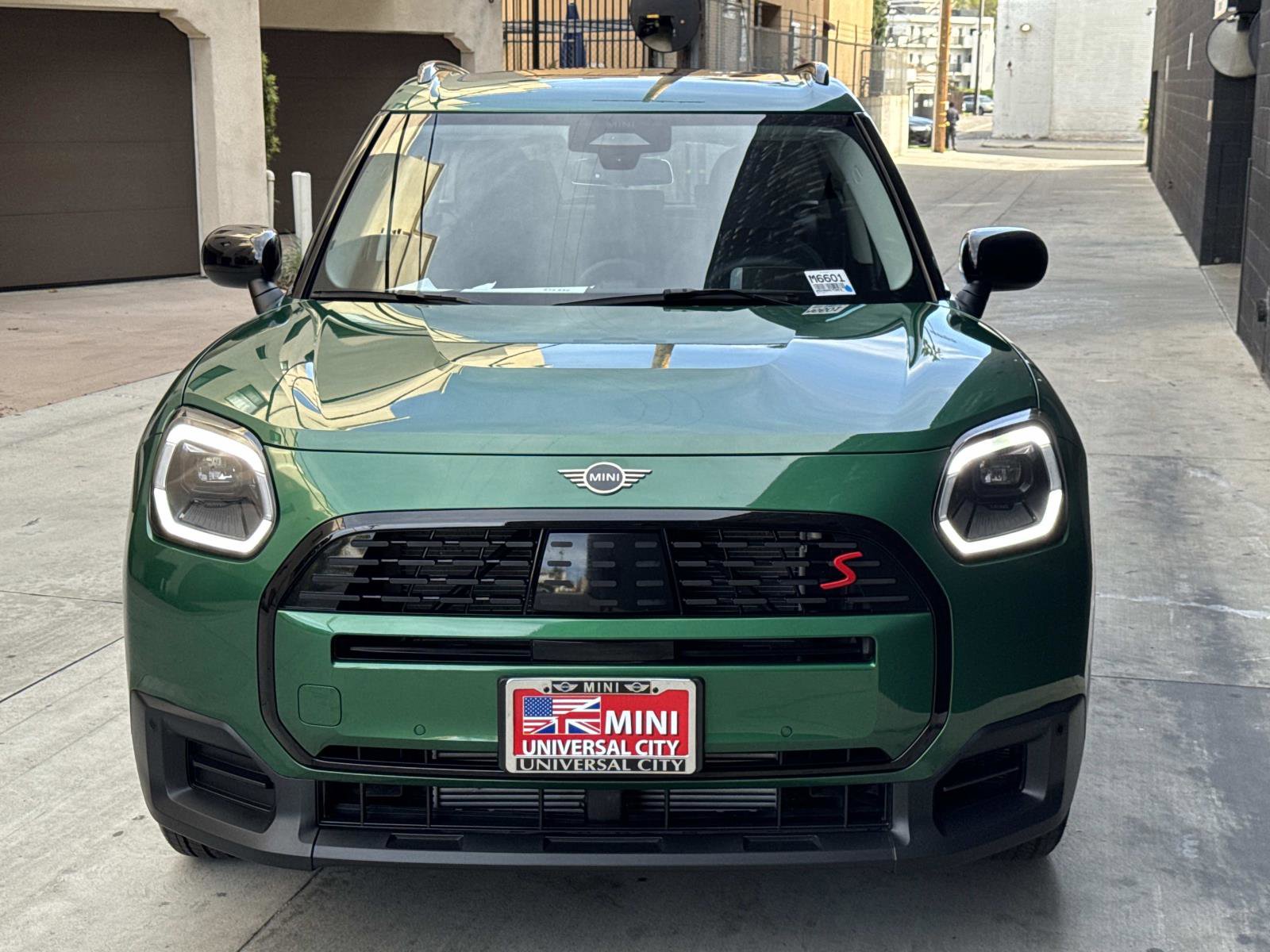 Used 2025 MINI Cooper Countryman S image 2