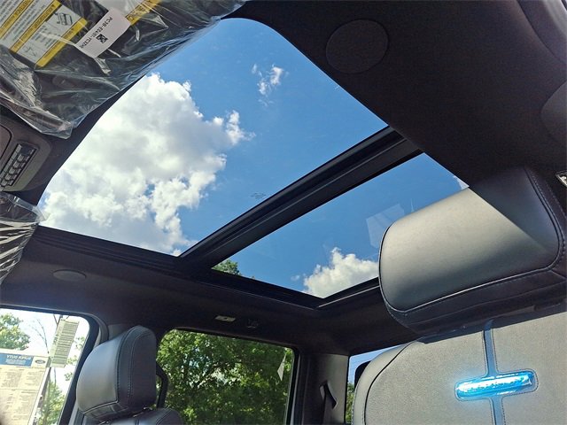 New 2026 Ford F250 Platinum image 10