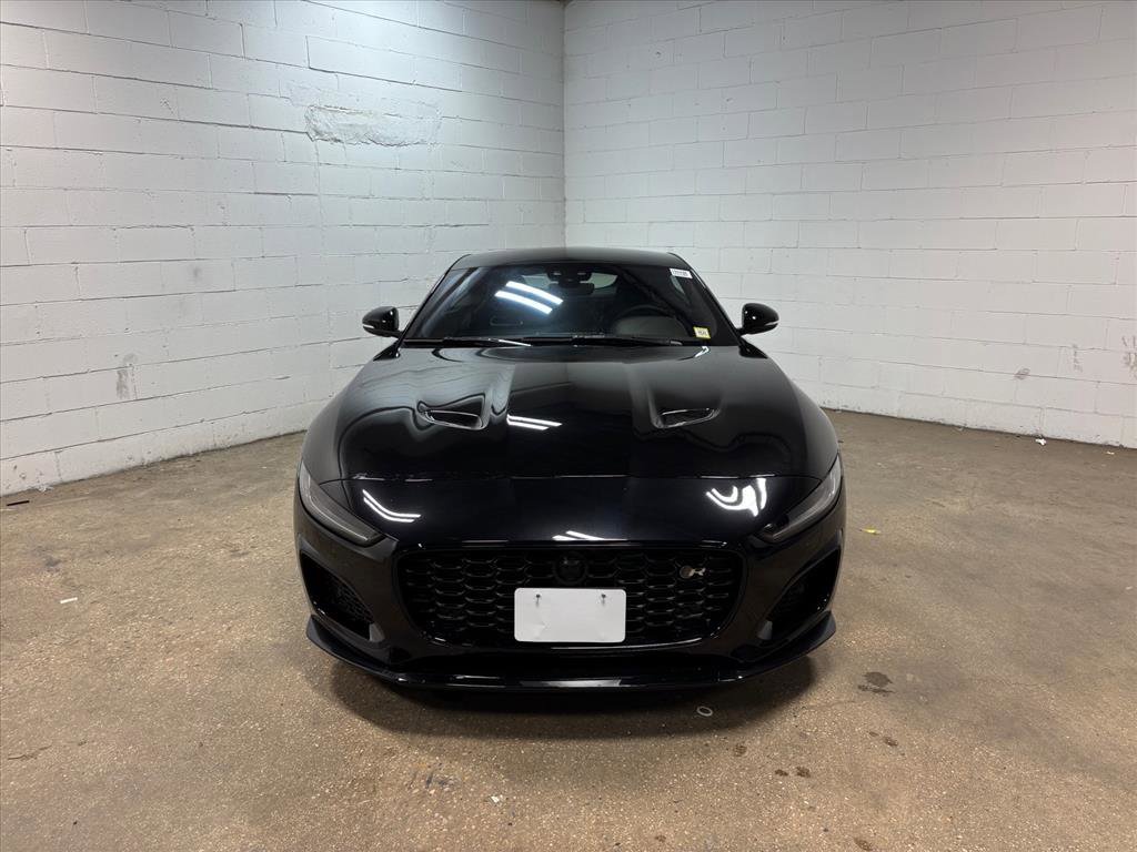 New 2024 Jaguar F-TYPE R image 3
