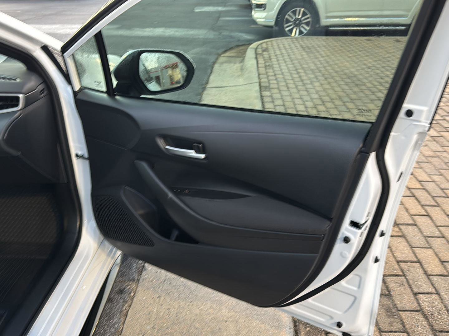 New 2026 Toyota Corolla SE image 12