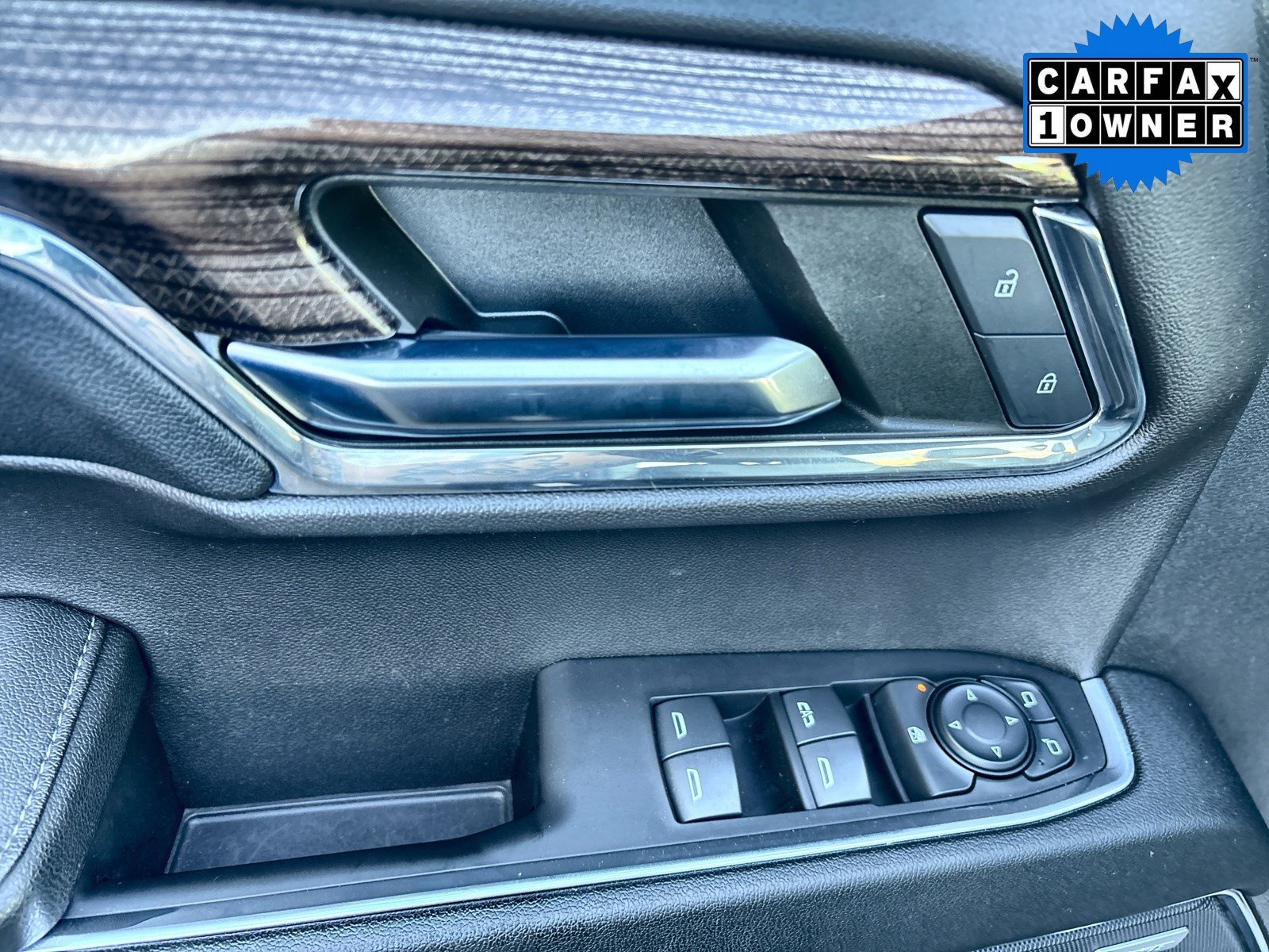 Used 2023 Chevrolet Silverado 1500 RST image 15