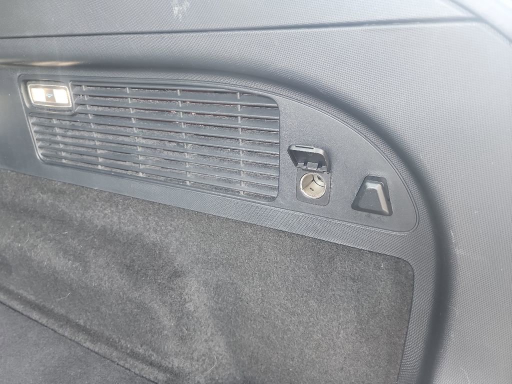 Used 2022 Ford Mustang Mach-E Select image 40