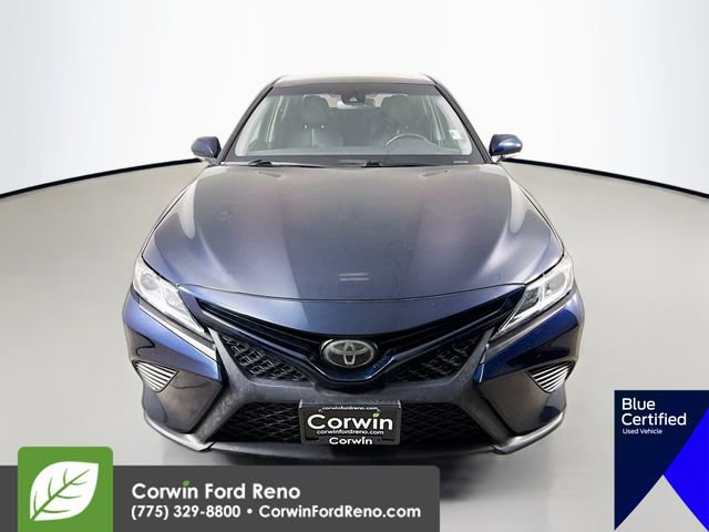 Used 2018 Toyota Camry SE w/ Convenience Package image 2