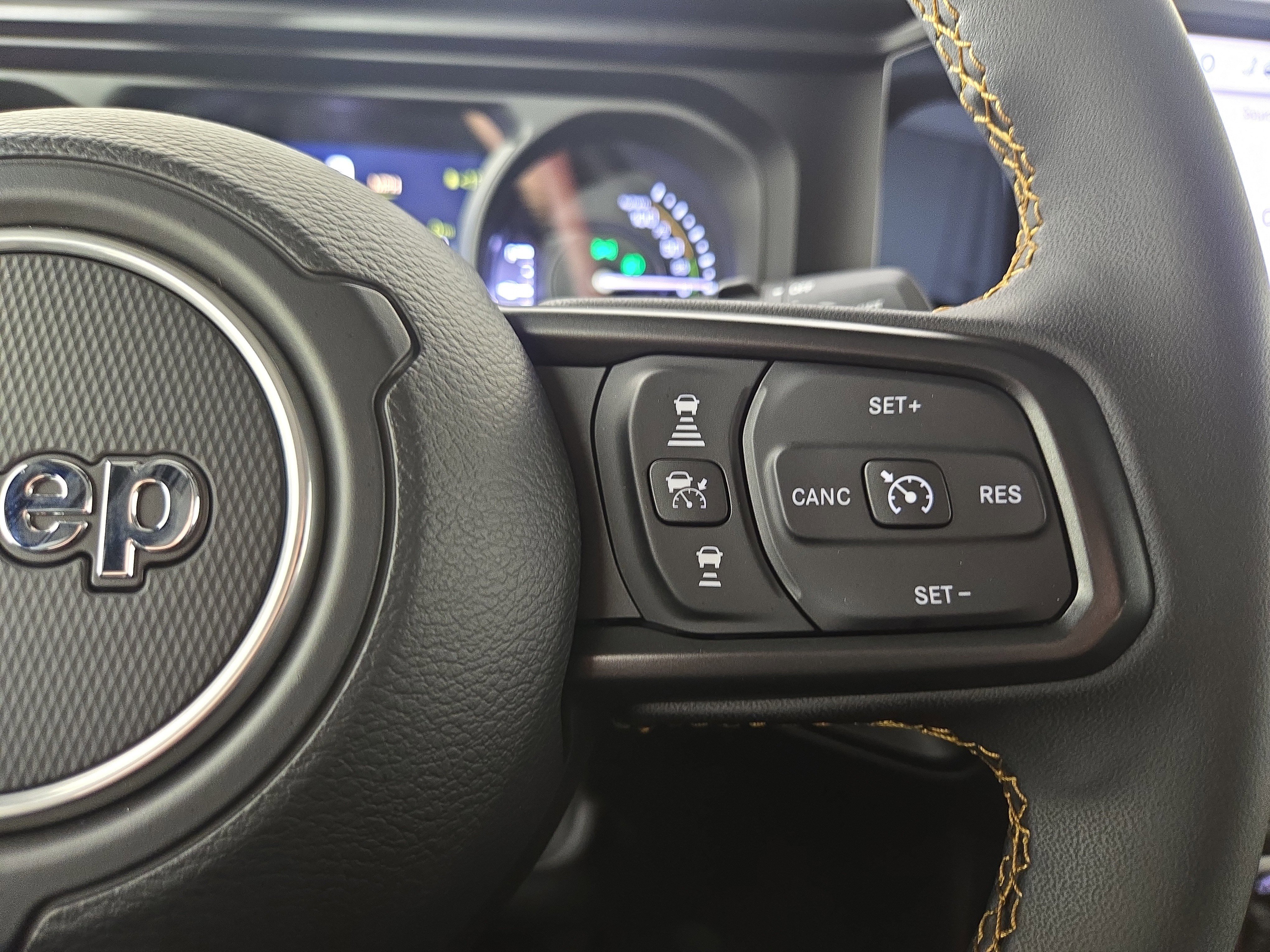 Used 2024 Jeep Wrangler Sport S w/ Convenience Group image 16