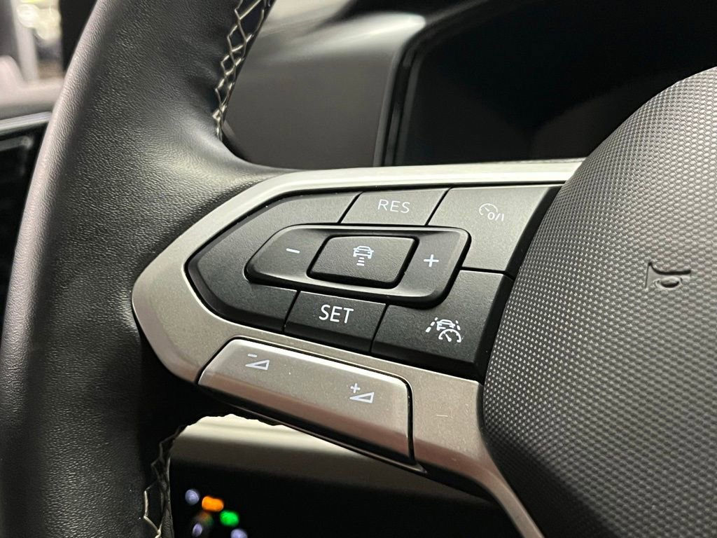 Used 2025 Volkswagen Taos S AWD/4WD image 24