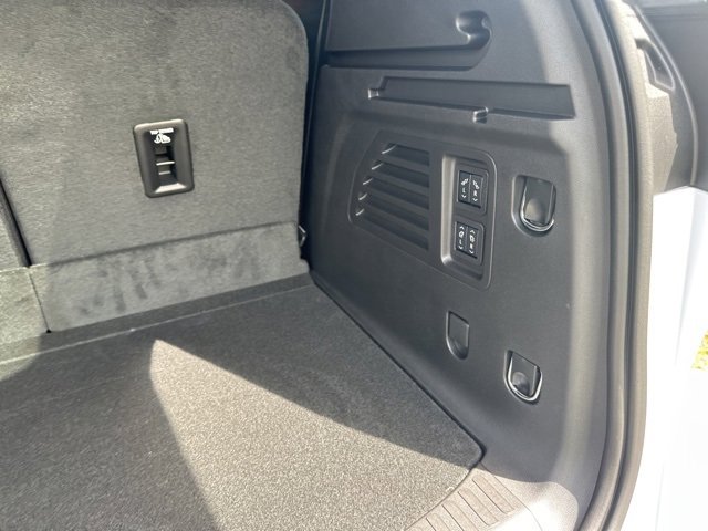 New 2026 Chevrolet Traverse RS image 50