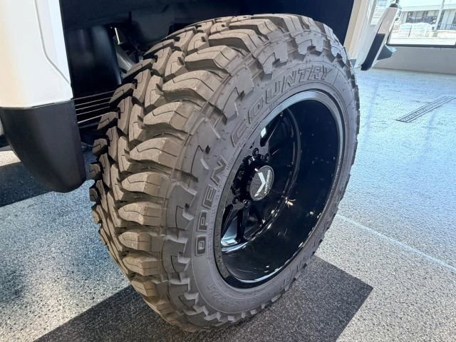 Used 2025 GMC Sierra 2500 Denali Ultimate image 17