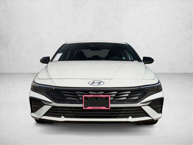 Used 2025 Hyundai Elantra Sport w/ Cargo Package image 6