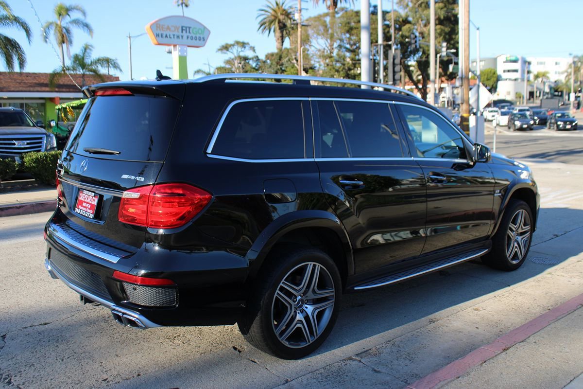 Used 2016 Mercedes-Benz GL 63 AMG 4MATIC image 6