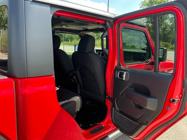 Used 2020 Jeep Gladiator Sport w/ Quick Order Package 24S AWD/4WD image 21