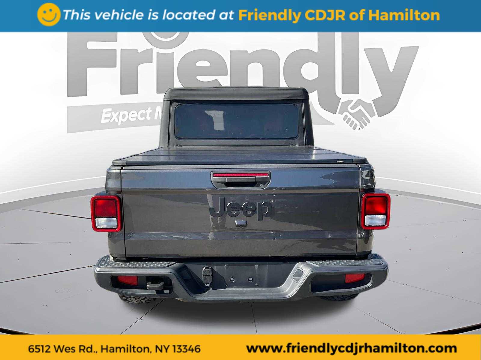 Used 2022 Jeep Gladiator Sport image 8