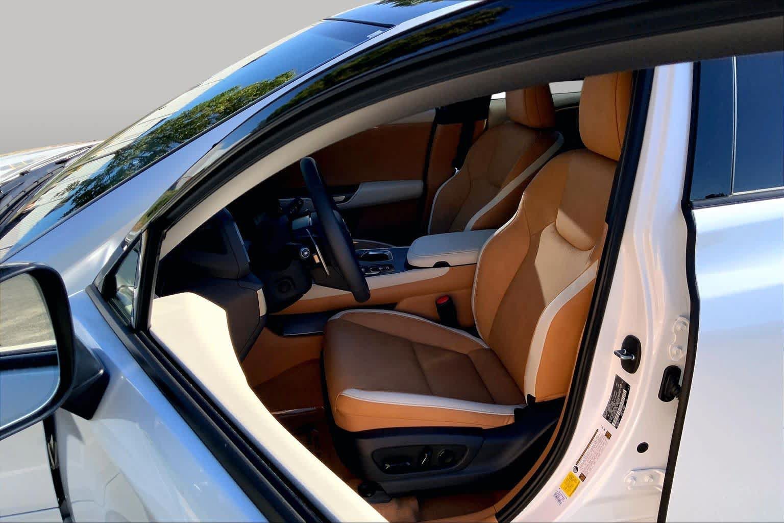 Used 2026 Lexus RZ 450e AWD w/ Technology Package image 7