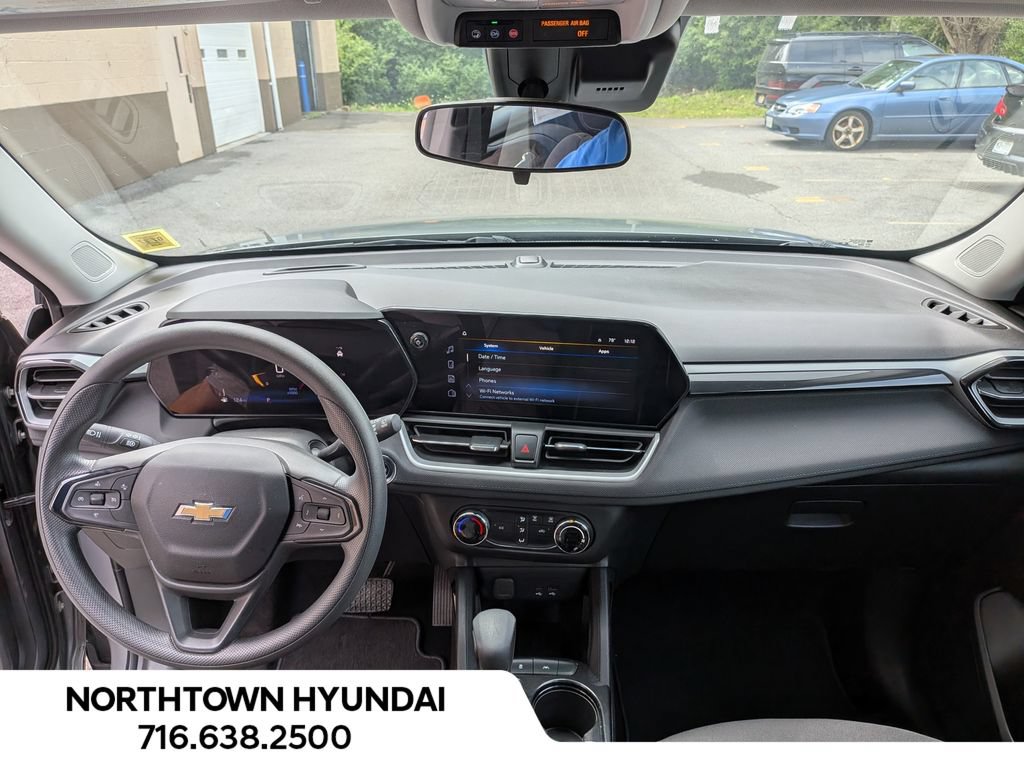 Used 2024 Chevrolet TrailBlazer LS FWD image 6
