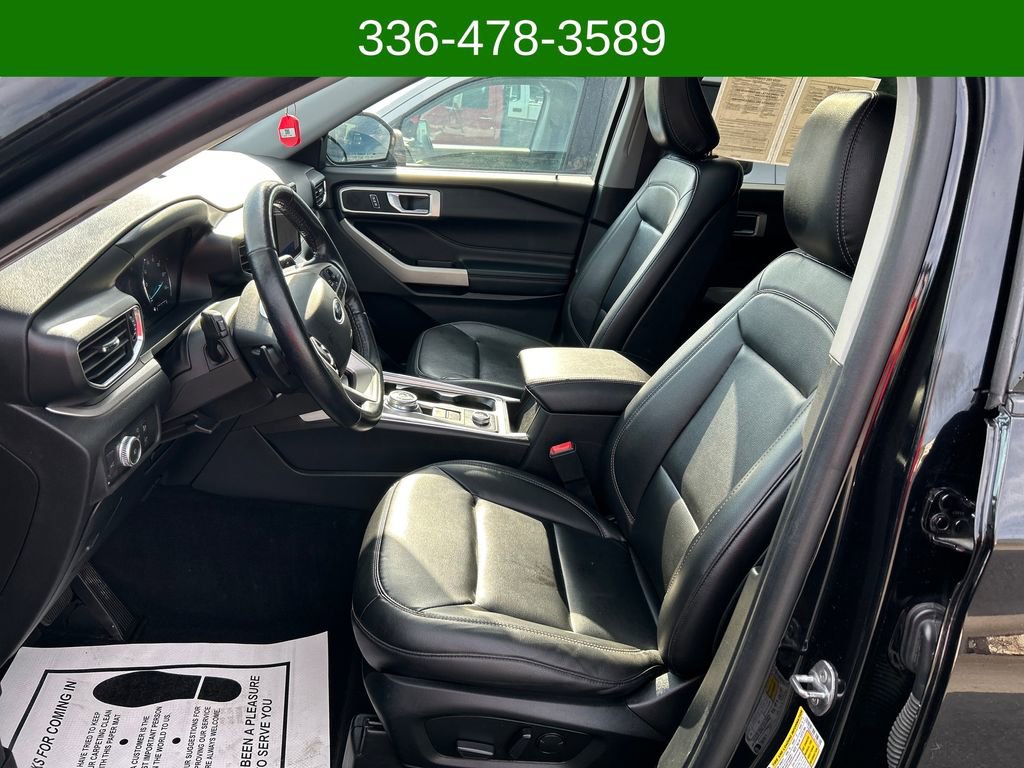 Used 2020 Ford Explorer XLT w/ Equipment Group 202A image 9