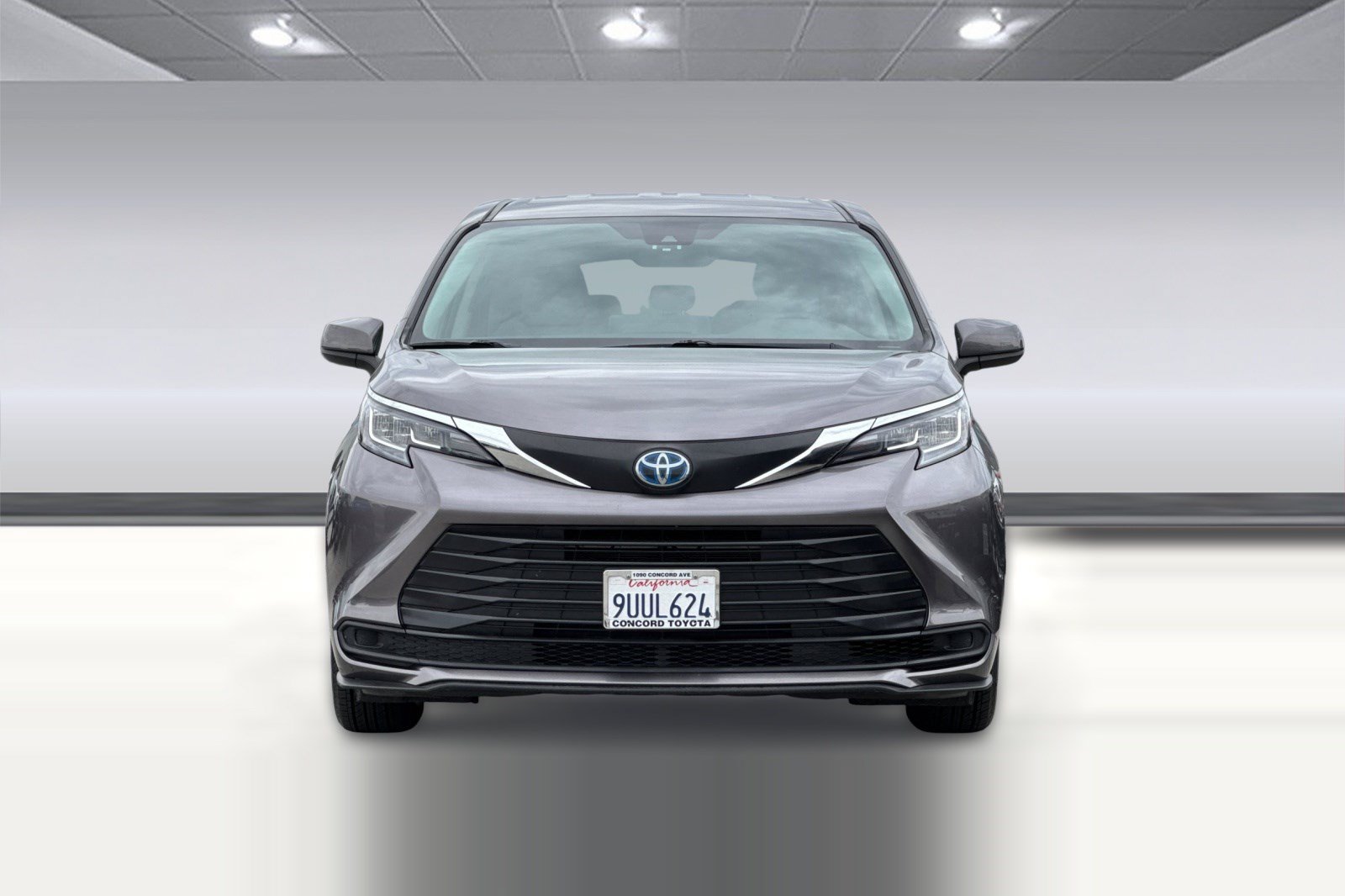 Certified 2021 Toyota Sienna LE FWD image 6