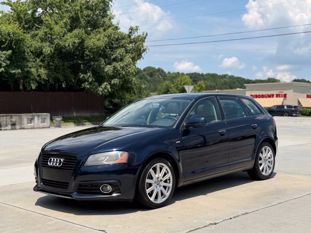Used 2011 Audi A3 TDI Premium Plus FWD image 1