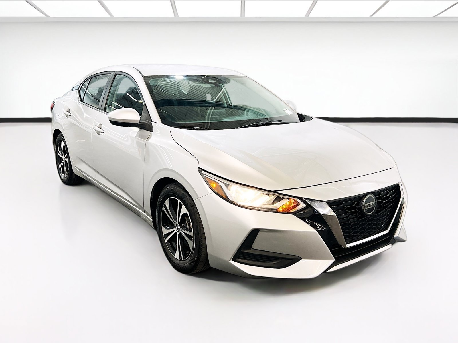 Used 2021 Nissan Sentra SV FWD image 3