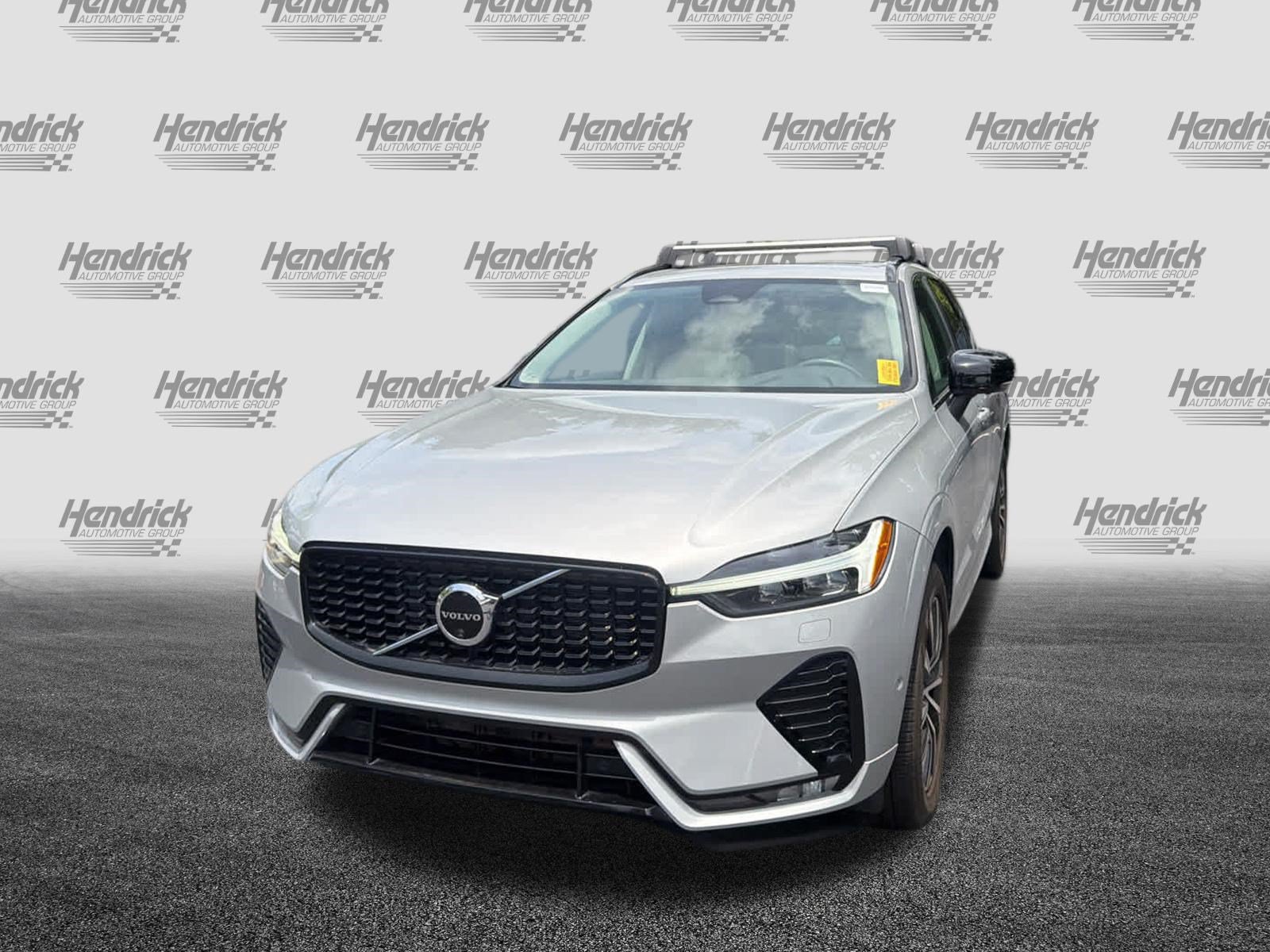 Used 2024 Volvo XC60 B5 Plus w/ Protection Package Premier AWD/4WD image 7