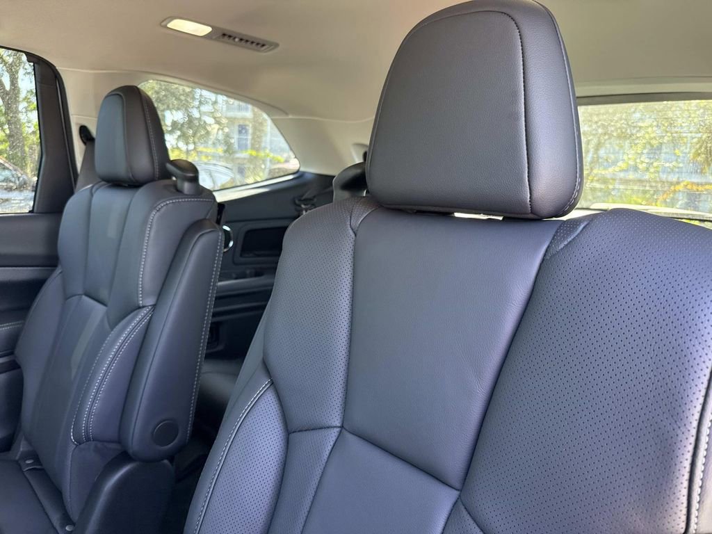 New 2026 Subaru Ascent Limited image 14