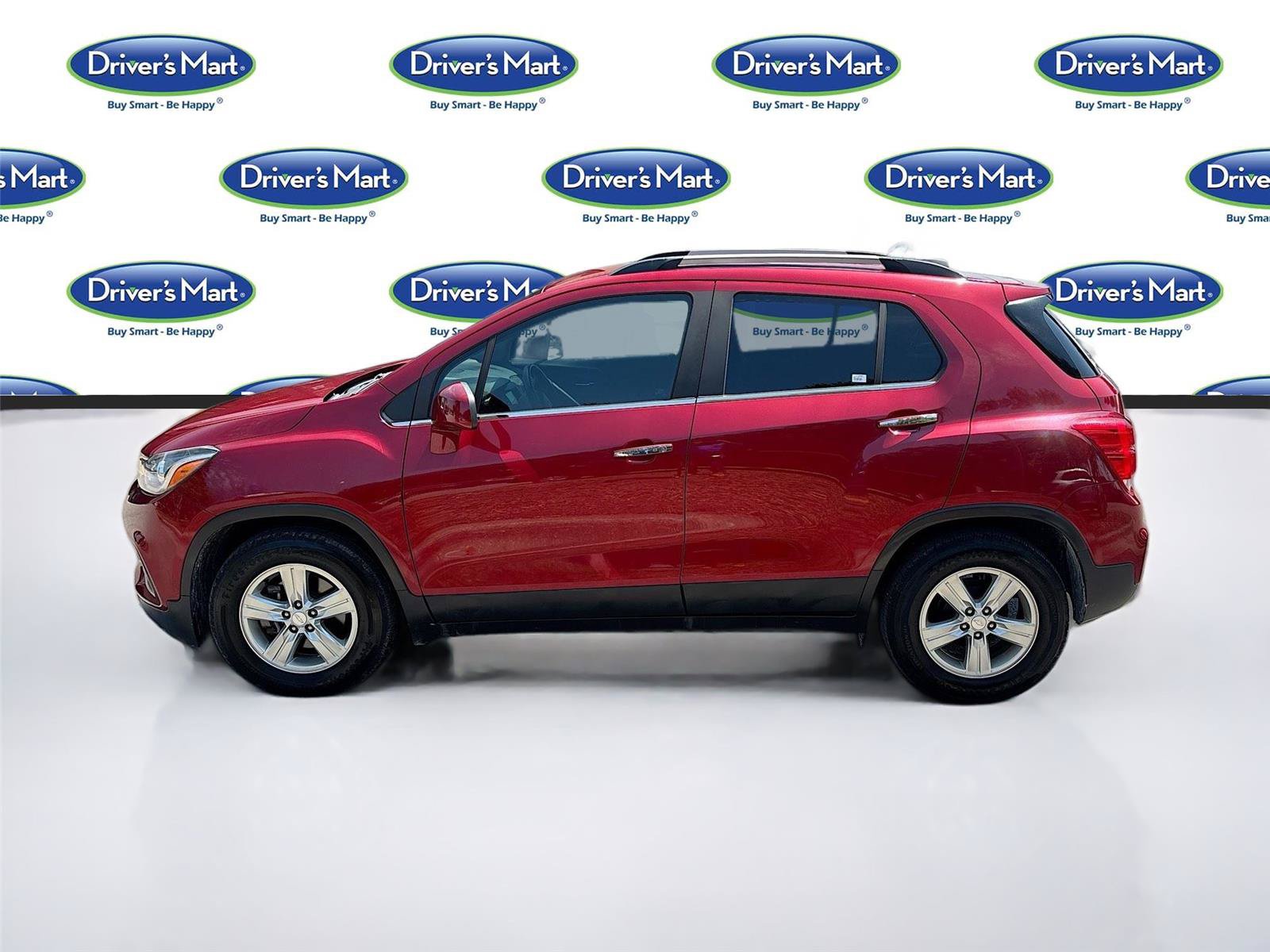 Used 2020 Chevrolet Trax LT w/ LT Convenience Package FWD image 4