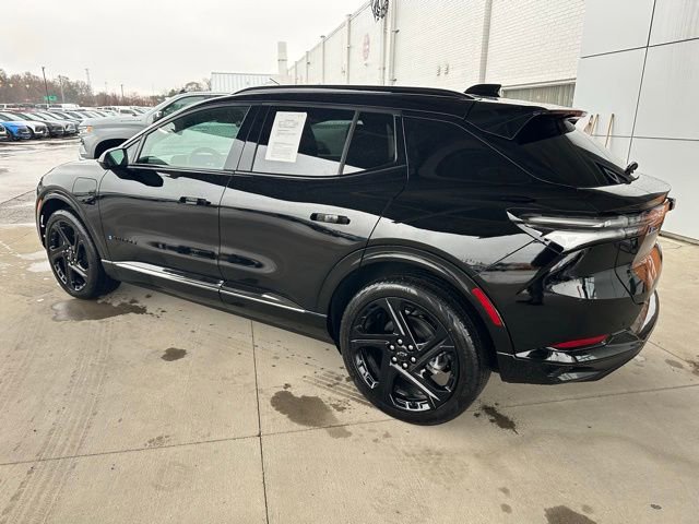 Used 2024 Chevrolet Equinox EV RS image 13