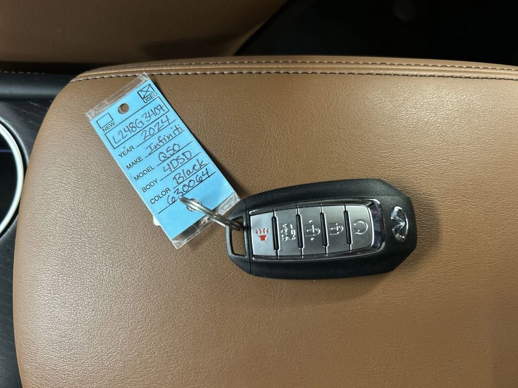 Used 2024 INFINITI Q50 Sensory w/ Cargo Package AWD/4WD image 13